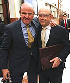 De Guindos y Montoro, en El País