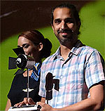 Javier Ruiz Caldera recibe su premio