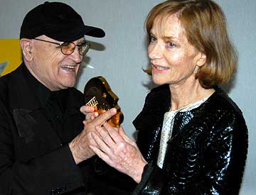 Losique e Isabelle Huppert Losique e Isabelle Huppert