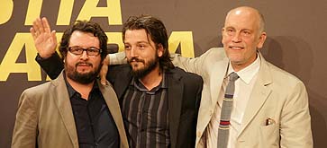 Gala de apertura: Pablo Cruz, Diego Luna y John Malkovich, productores de 'Abel'