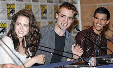 Stewart, Pattinson y Lautner (AP)